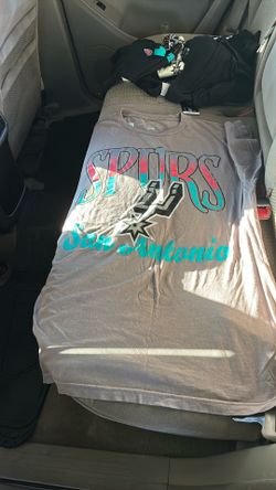 Spurs t shirt