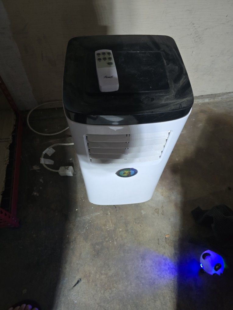 Portable Ac And Heater Indoors