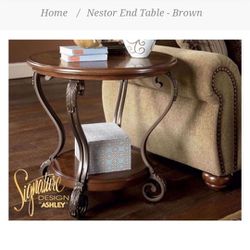 ASHLEY FURNITURE COFFE AND END TABLE