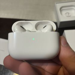 AirPods Pro 2nd Generation Wireless Charging 
