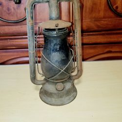 Vintage DIETZ MONARCH NY USA LAMP Lantern Kerosene