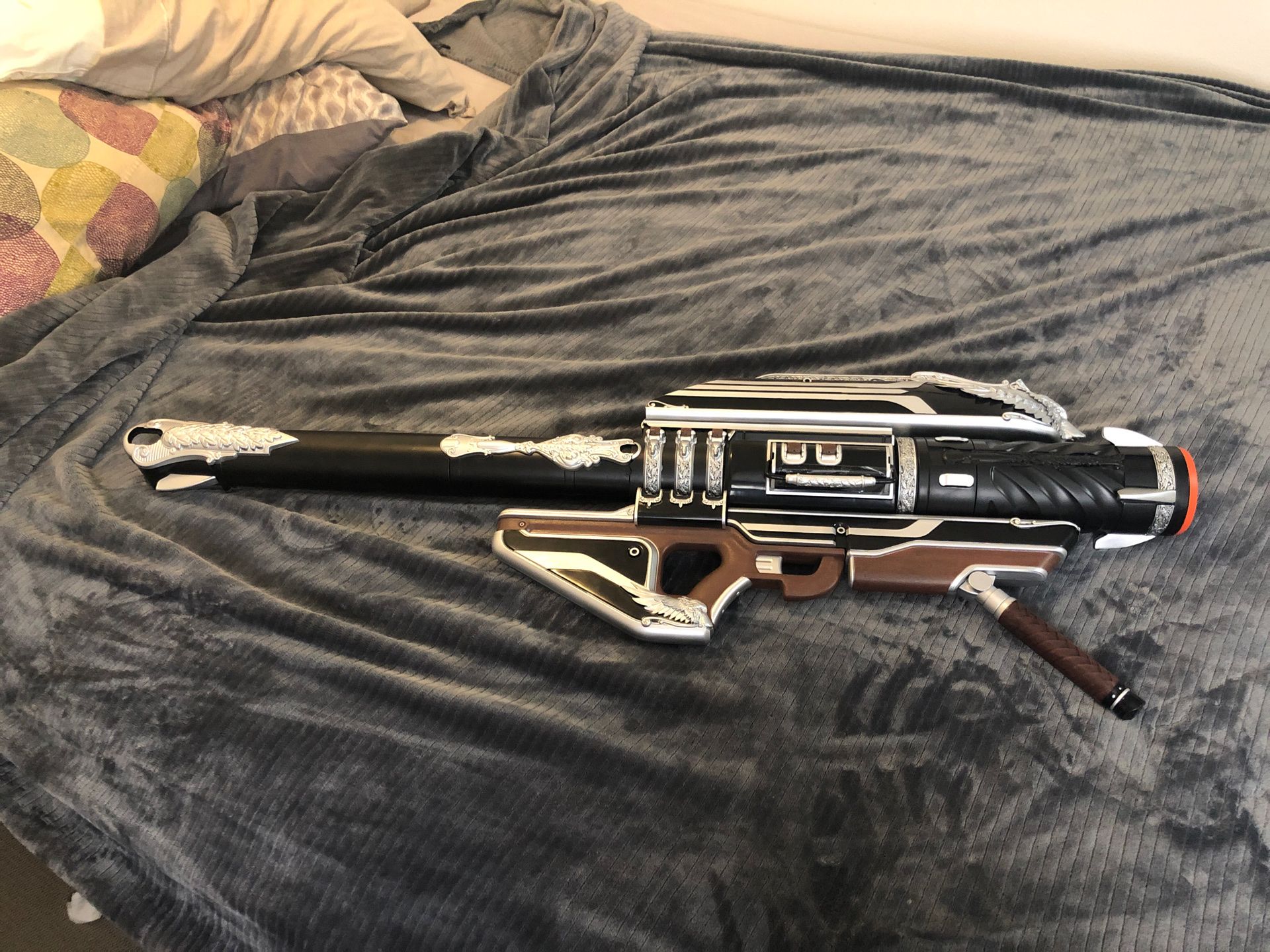 Iron Gjallarhorn Replica from Destiny 2