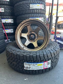 17” Fuel Off Road & 265/70R17 Falken WildPeak A/T4W