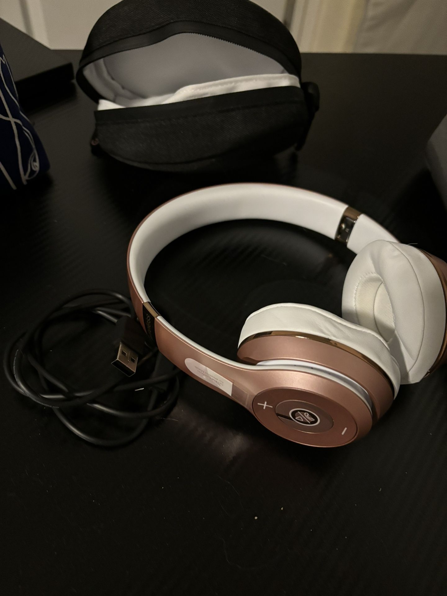 Beats headset brand newfor sale!