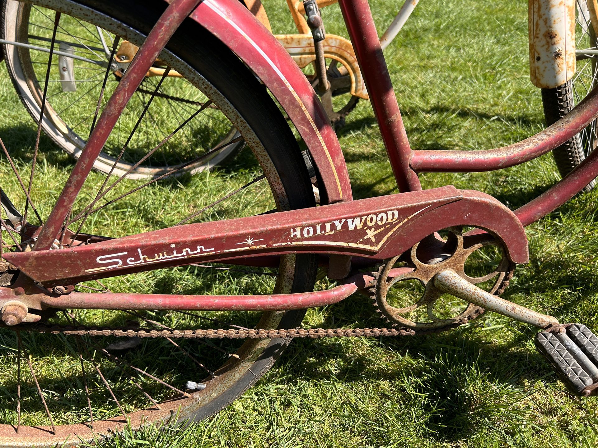 Schwinn Hollywood And Huffy Roadside Cruiser Bicycles