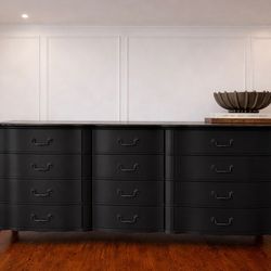 Dresser - European Silhouette in Black