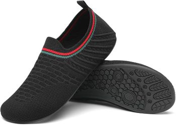BRAND NEW! Lightweight Barefoot Non-Slip Exercise Shoes  5-6 Women/4-5 Men