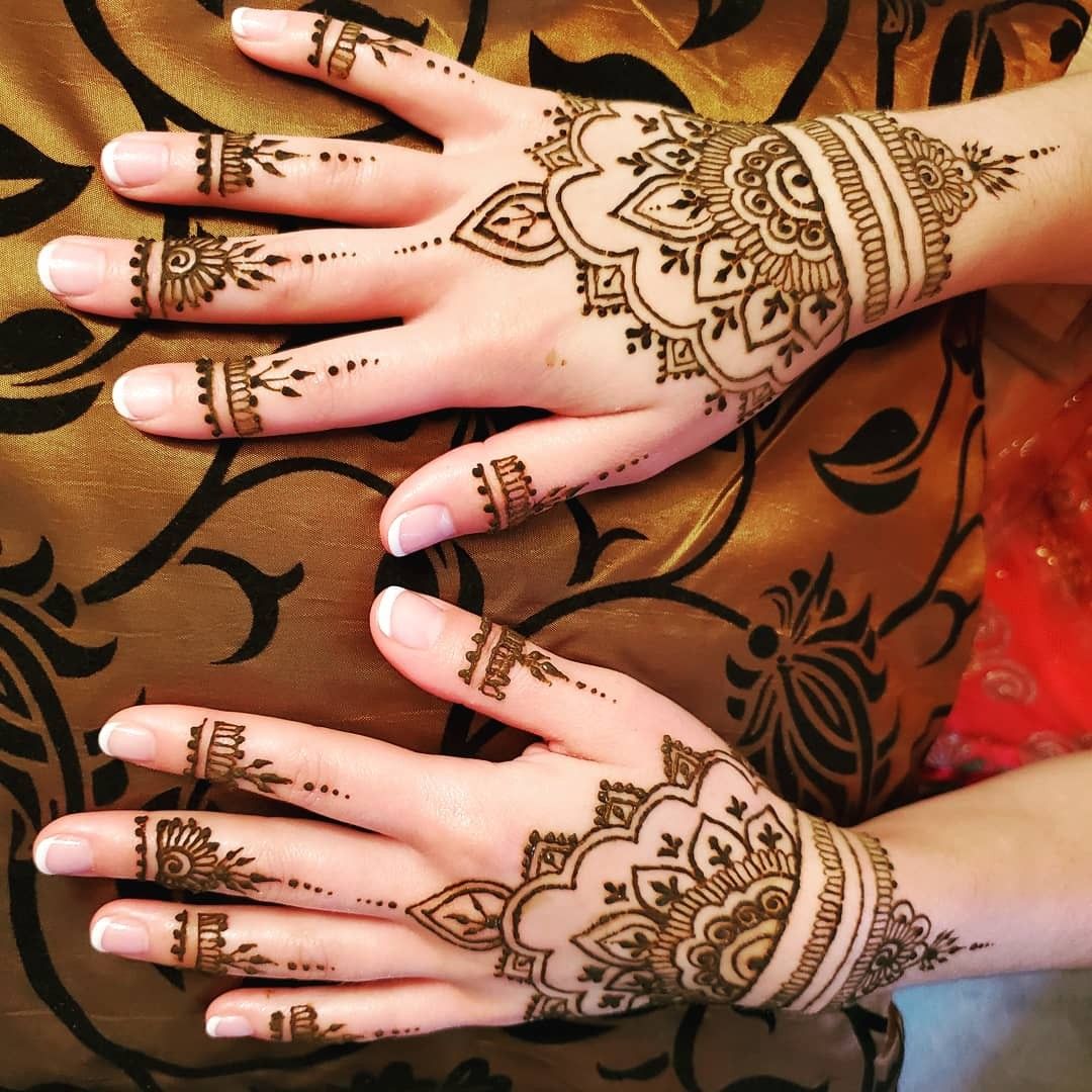Henna for private appointments and events!