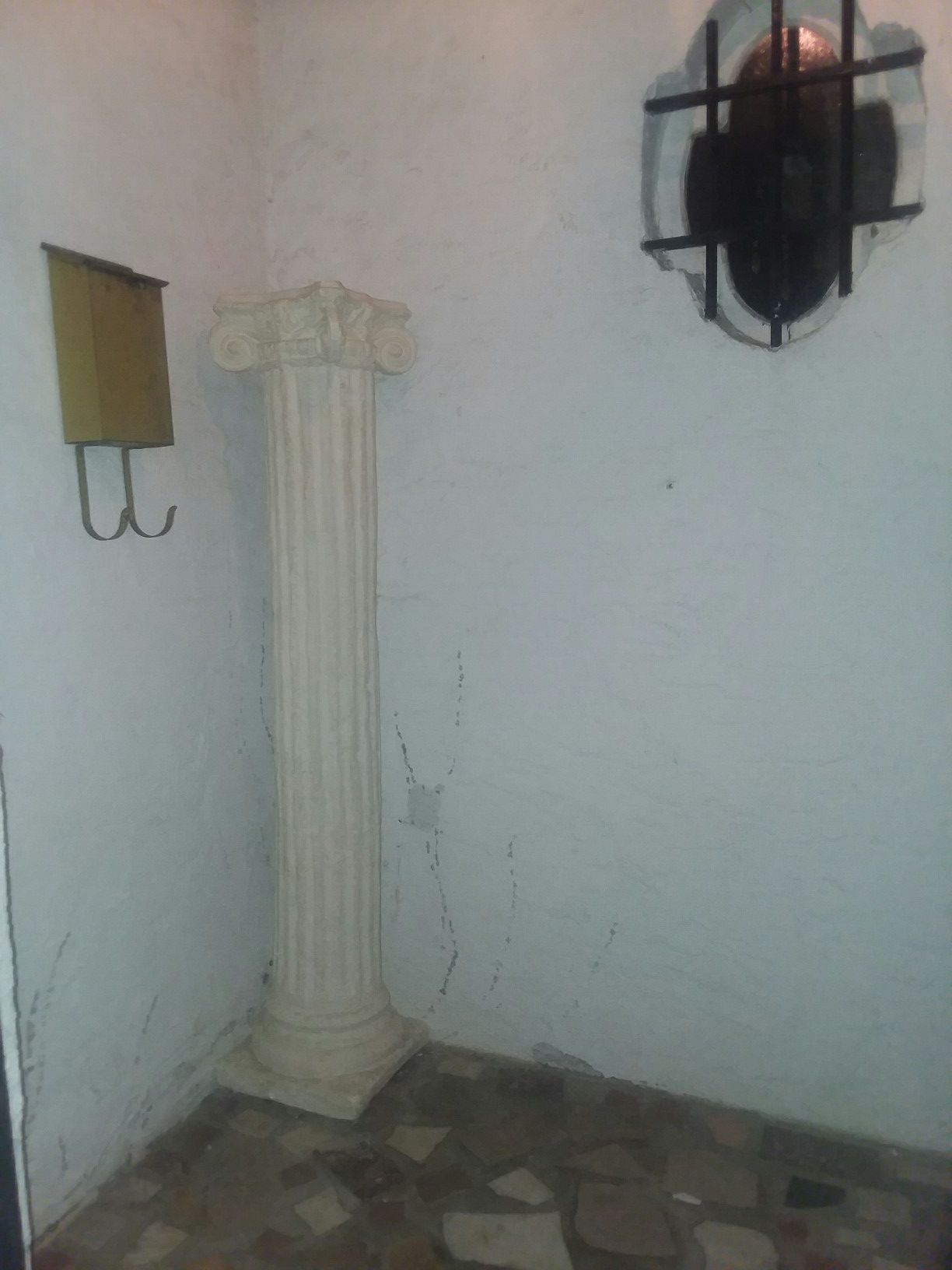White, Concrete, Large, Italian Column