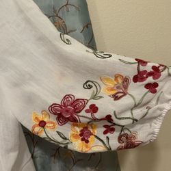Women’s Blouse 