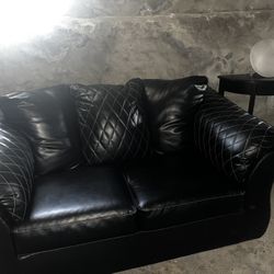 Loveseat (black Leather)