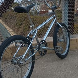 GT BMX OLD school BIKE 