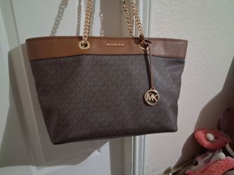 MICHAEL KORS, SHANIA....never used excellent cond