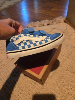 Little boy 9c vans