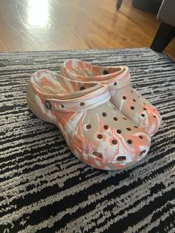 High top crocs size 7