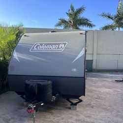 2020 Coleman Light Lx