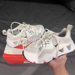 Women Nike RYZ 365 White Size 6.5