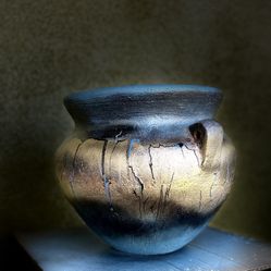 Clay pot