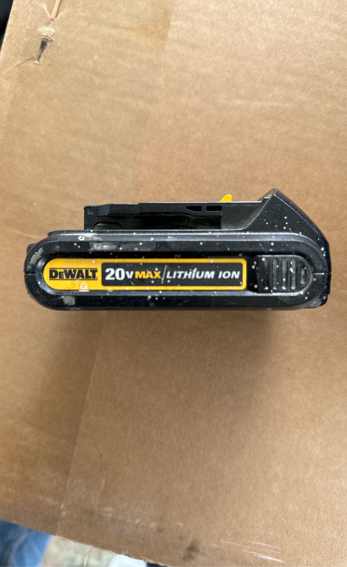 dewalt battery