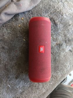 JBL flip 4
