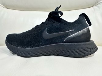 NIKE EPIC REACT FLY-KNIT BLACK SIZE: 7.5 WOMENS