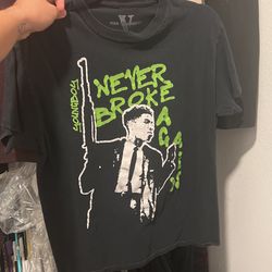 Medium Young boy Vlone Tee