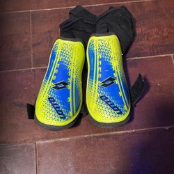 Shin pads for soccer