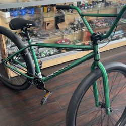 GT Performer 29” Big BMX Bike Green