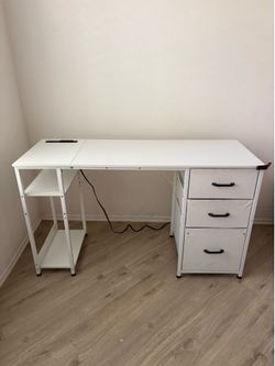 AODK 51 Inch Computer Desk with Drawers & USB Power Outlets