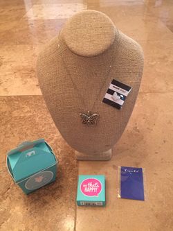 Origami owl butterfly necklace with chain, essential oil insert and all packaging.