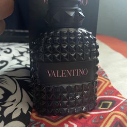 Valentino Men Perfume Full