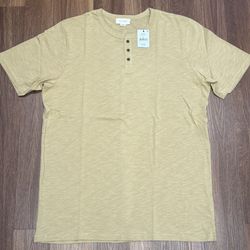 BRAND NEW Cotton-On  Men’s Casual T-shirt with Buttons