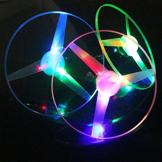 Led  Flying Helicopter / Doz 