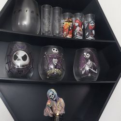 Kitchen/Glassware- Cups Nightmare Before Christmas 