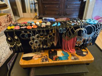 Earings whole alot