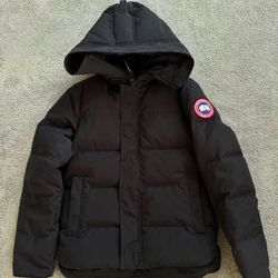 Size Medium Canada Goose Coat 