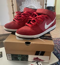 Red Nike Dunk Mid Pro SB