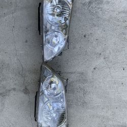 Lexus IS 300 head lights xenon light bulbs