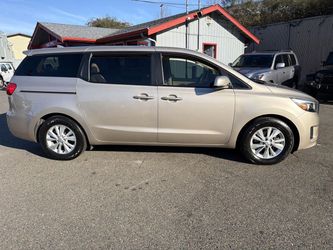 2017 Kia Sedona