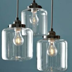 BRAND NEW Bulb Included Pendant Lights Vintage/Traditional/Classic Chandelier for Living Room/Dining Room 3 Light in 1 Plate

Open box new
Wiring requ