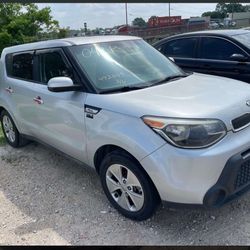 2016 Kia Sole 