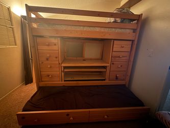 Solid wood bunkbed
