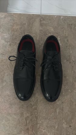 Boys dress shoes. Size 6. Like new. Only one day use.