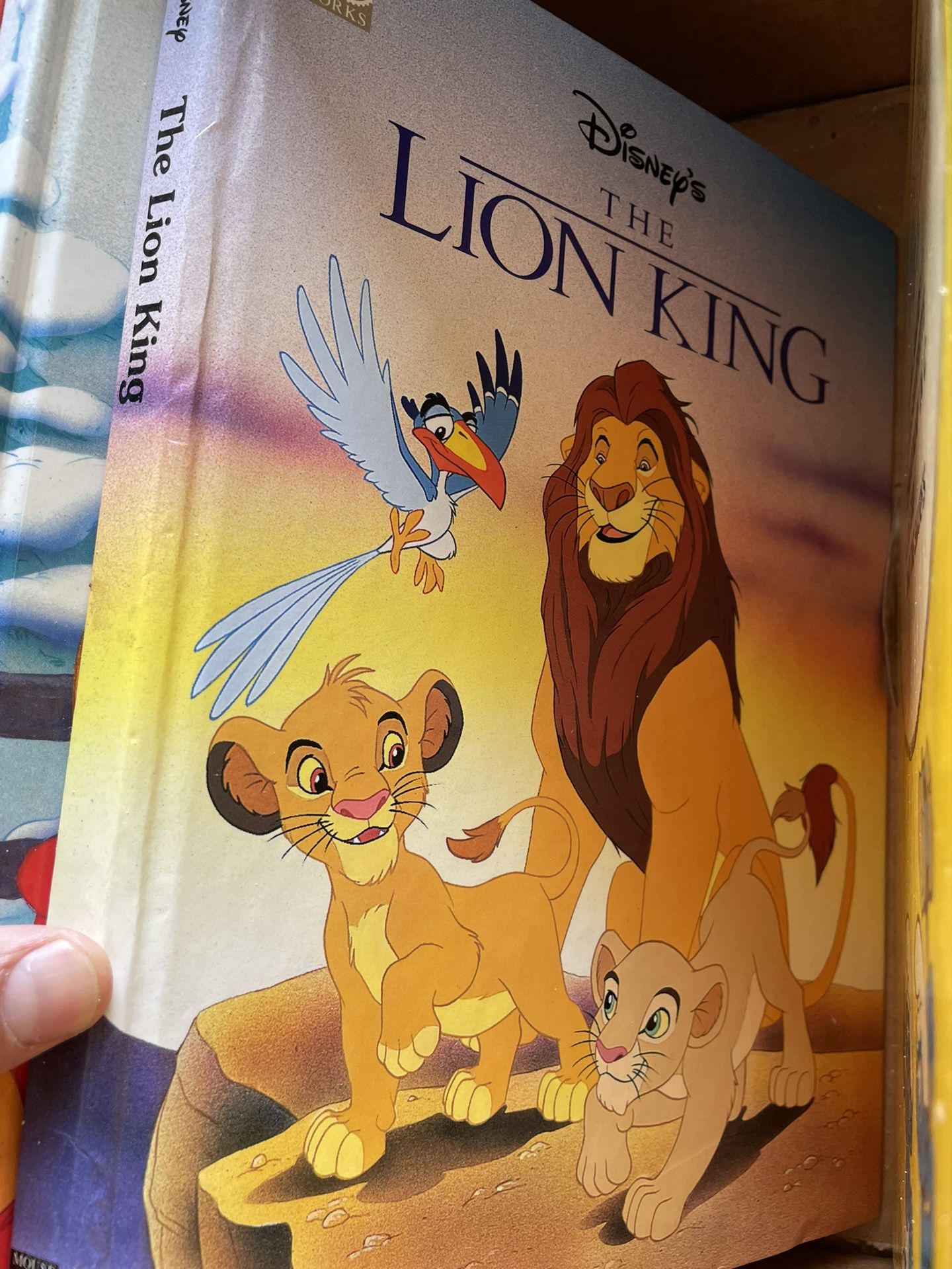 Disney golden book lot dumbo Aladdin lion king
