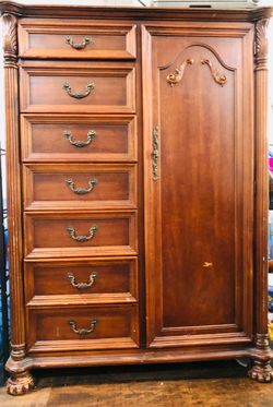 Armoire Combo Dresser/Storage