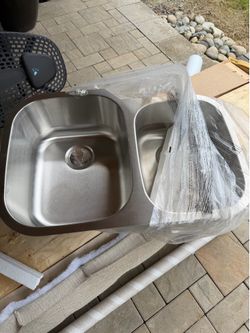 New sink for sale