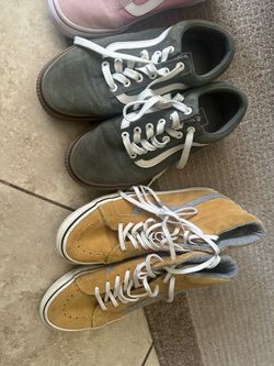 Vans Suede Sneakers – 2 Pairs