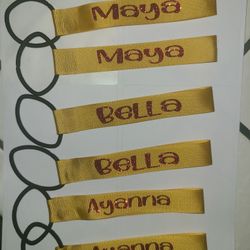 Pom Pom Name Tags