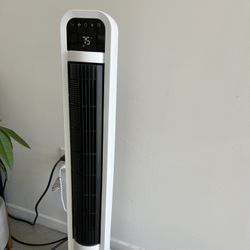 Tower Fan With Remote 