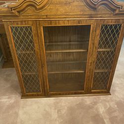 China Cabinet And Hutch